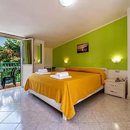 Ulisse Hotel 3*